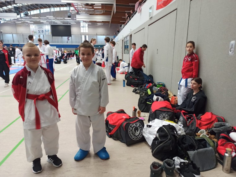 WhatsApp Image 2023-03-05 at 17.03.34 WhatsApp Image 2023-03-05 at 17.03.34