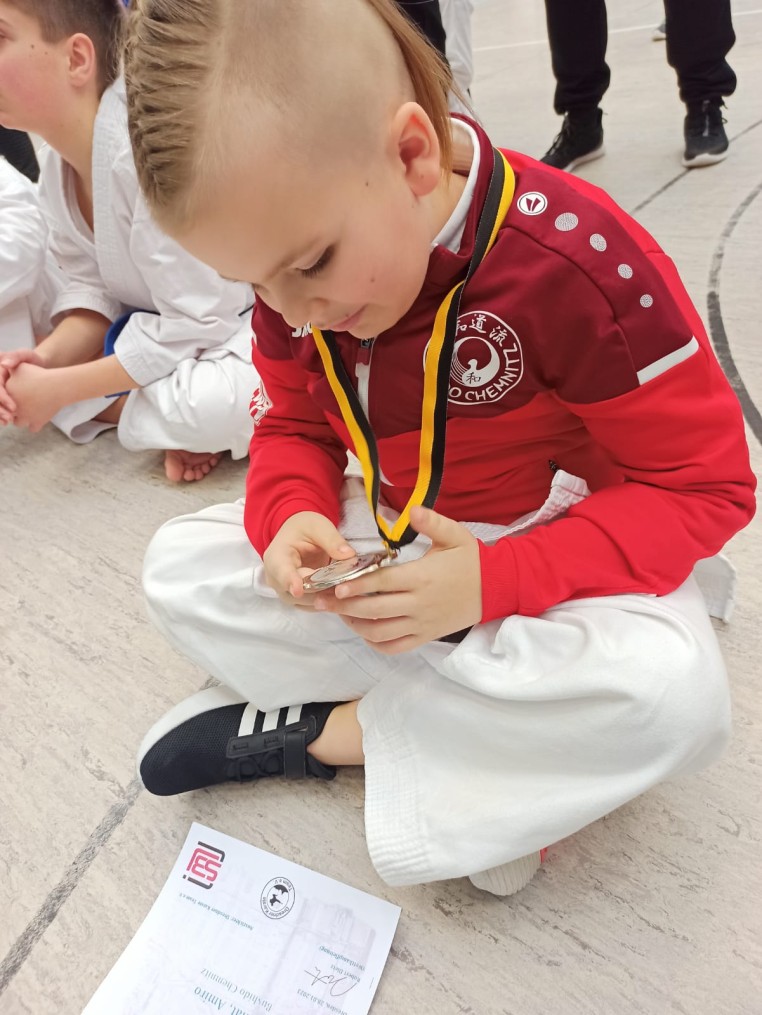 WhatsApp Image 2023-03-05 at 17.03.59 WhatsApp Image 2023-03-05 at 17.03.59