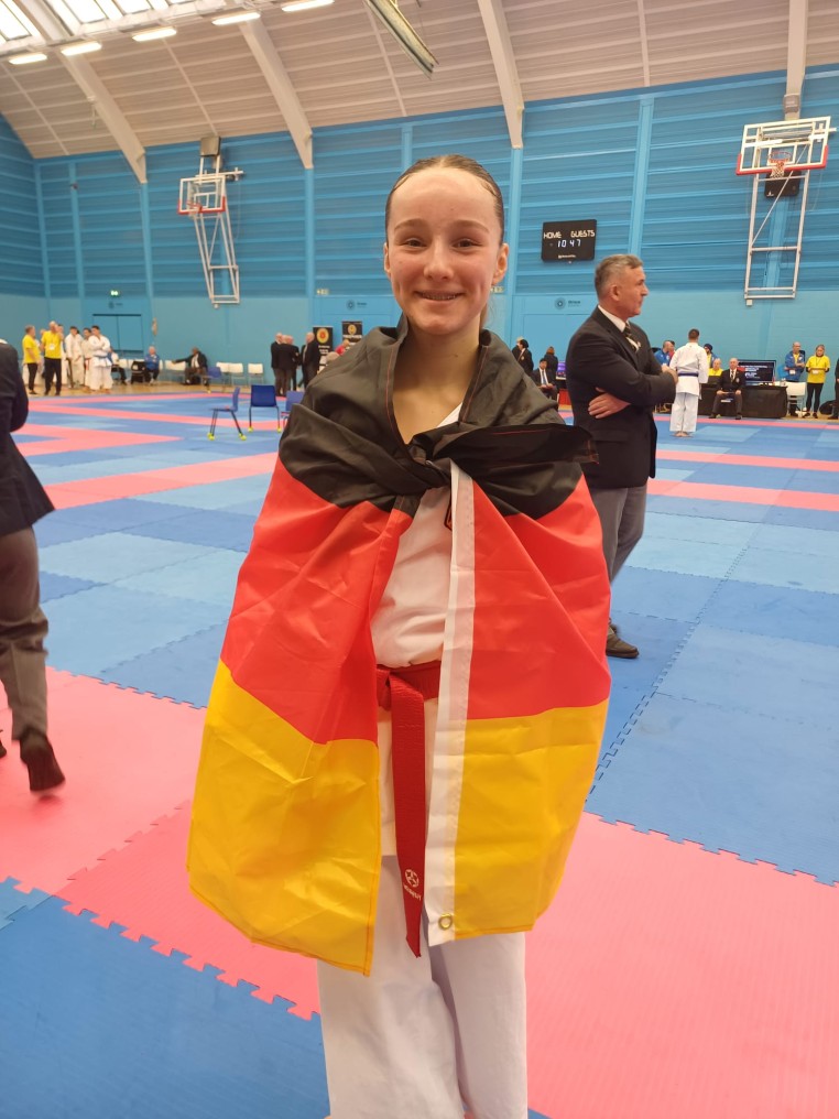 WhatsApp Image 2024-11-07 at 11.25.33 (5) WhatsApp Image 2024-11-07 at 11.25.33 (5)